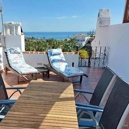 Modern Furnished, Roof Terrace, Beautiful Seaview Lejlighed