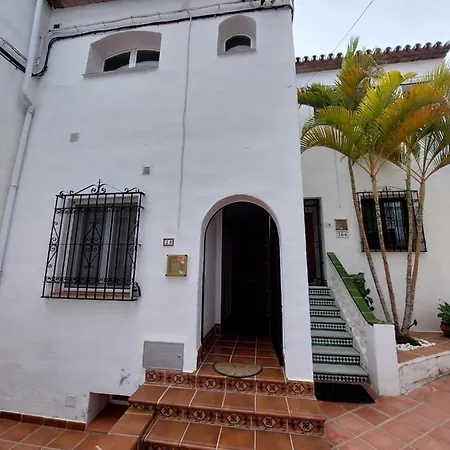 Apartment Modern Furnished, Roof Terrace, Beautiful Seaview