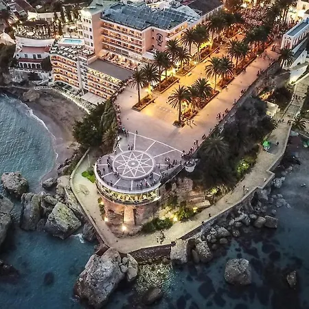 Modern Furnished, Roof Terrace, Beautiful Seaview Nerja