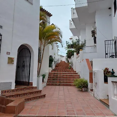 Apartment Modern Furnished, Roof Terrace, Beautiful Seaview Nerja